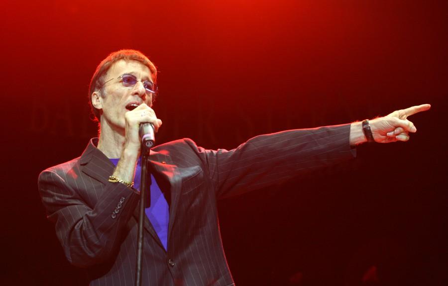 Robin Gibb, solistul trupei Bee Gees, in coma! Medicii sunt rezervati