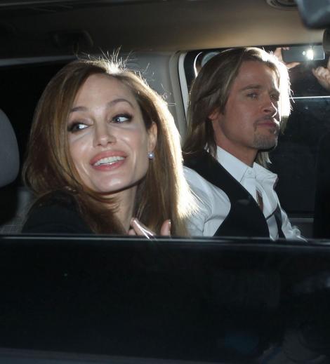 Angelina Jolie a recunoscut: l-a inselat pe Brad Pitt!