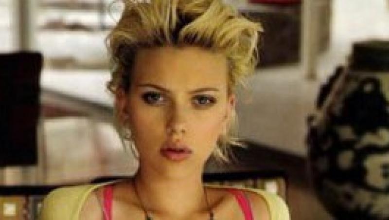 Scarlett Johansson, indragostita lulea!