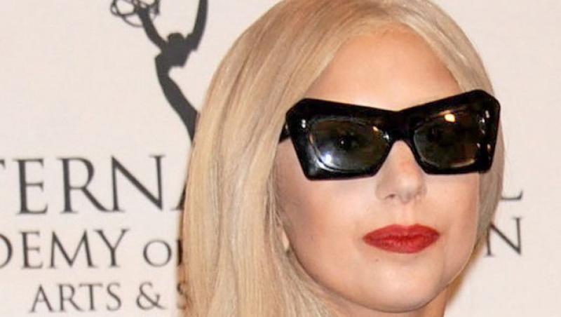 Lady Gaga si-a angajat astrologi pentru turneu