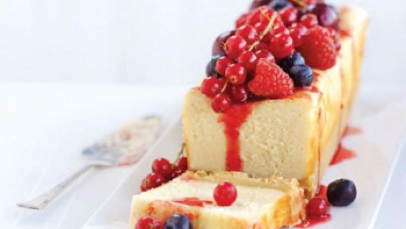 Rețetă desert: Cheesecake cu fructe de padure