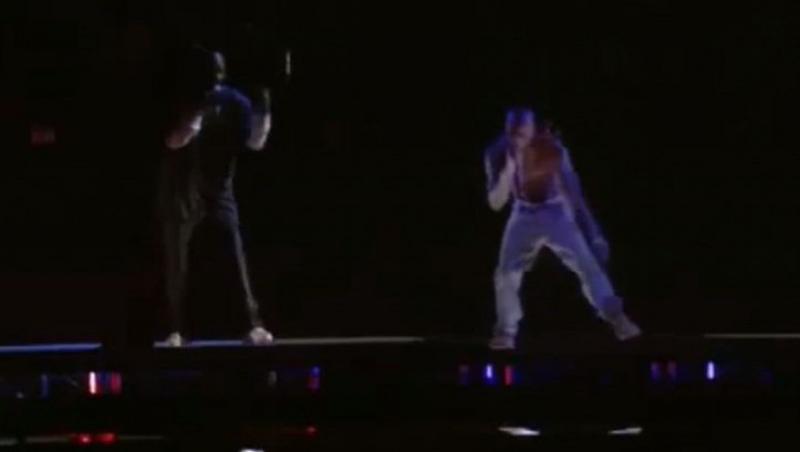 VIDEO! Snoop Dogg si Dr. Dre au cantat cu 2Pac la Coachella!