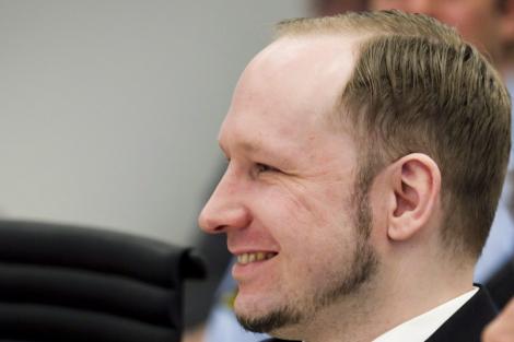 Anders Breivik, in a doua zi de proces: "As face-o din nou"