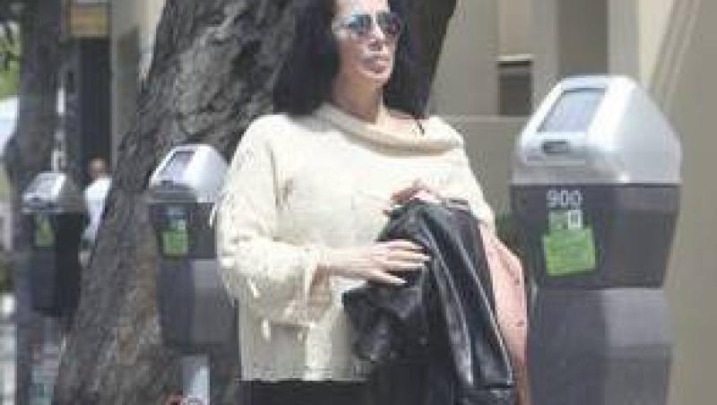 FOTO! Vezi cum s-a transformat Cher!