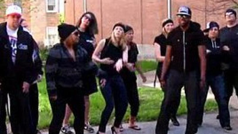 SUA: Profesorii unei scoli s-au transformat in rapperi pentru a-i convinge pe elevi sa invete