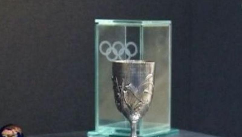 VIDEO! Cupa din prima editie a Jocurilor Olimpice, vanduta cu 500.000 de lire