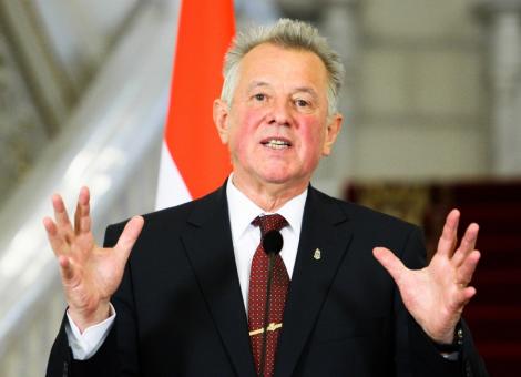 Presedintele ungar, Pal Schmitt si-a dat demisia dupa scandalul plagiatului