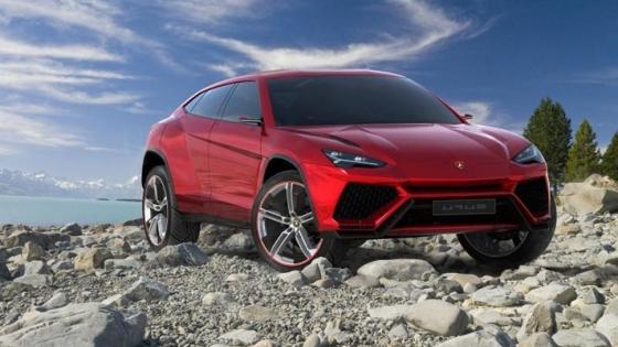 Au aparut primele fotografii cu Lamborghini Urus!