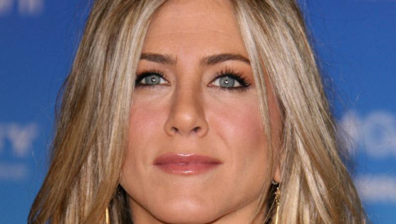 Jennifer Aniston nu-l regreta pe Brad Pitt: Prietenul meu e magnific