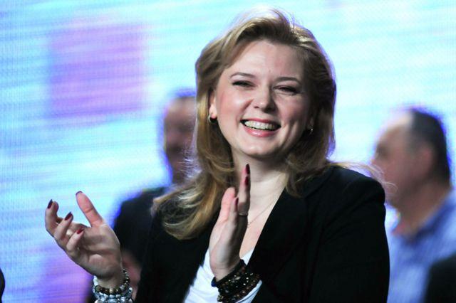 Cererea USL privind revocarea Robertei Anastase, respinsa de Comisia juridica a Camerei Deputatilor