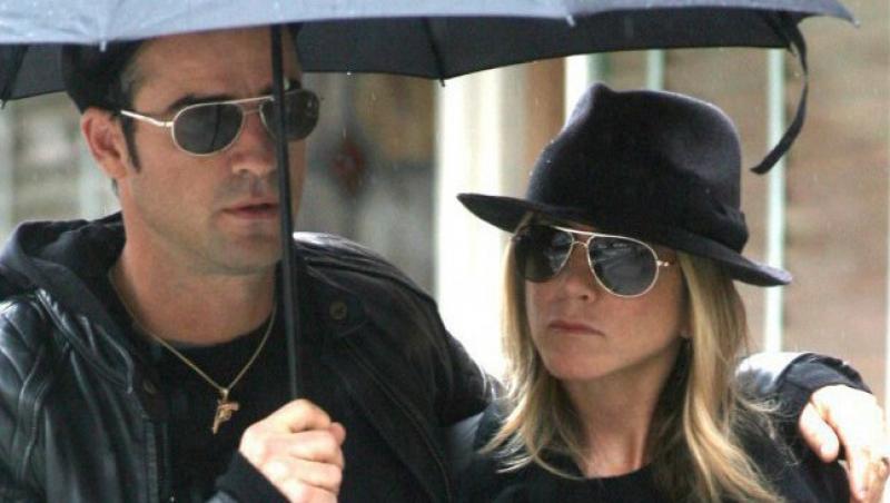 Jennifer Aniston, pregatiri de nunta in Creta