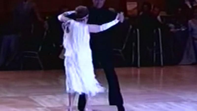 VIDEO! O batranica de 94 de ani a uimit publicul unui concurs, dansand quickstep