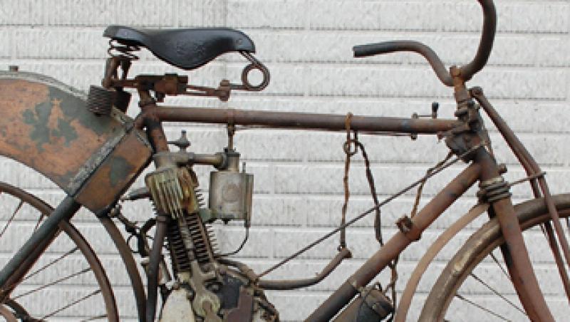 Cea mai veche motocicleta Indian a fost vanduta cu 155.000 de dolari