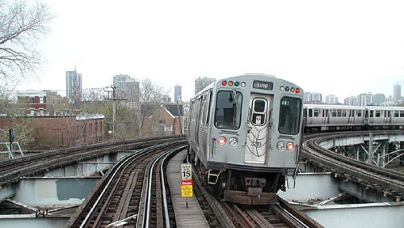 Un american a murit dupa ce si-a facut nevoile la metrou