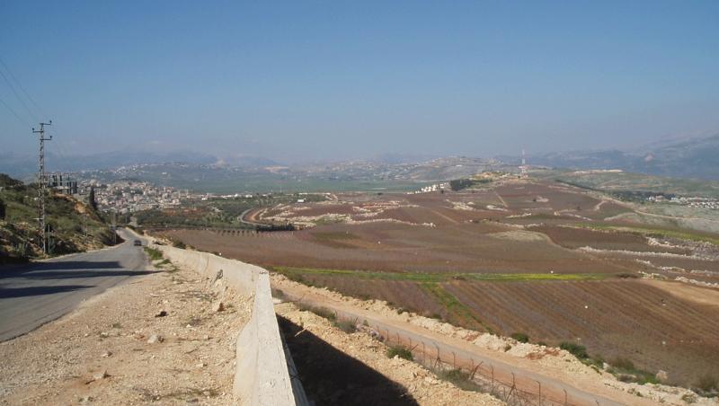 Israel: Zid de doi kilometri lungime si 10 metri inaltime, ridicat de-a lungul frontierei cu Libanul