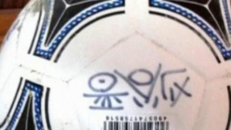 VIDEO! O minge de fotbal a fost dusa de tsunami din Japonia in Alaska