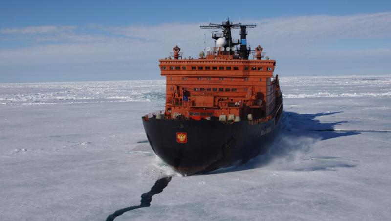 Excentric: Un roman pleaca la Polul Nord la bordul celui mai puternic spargator de gheata din lume. Vezi cat l-a costat!