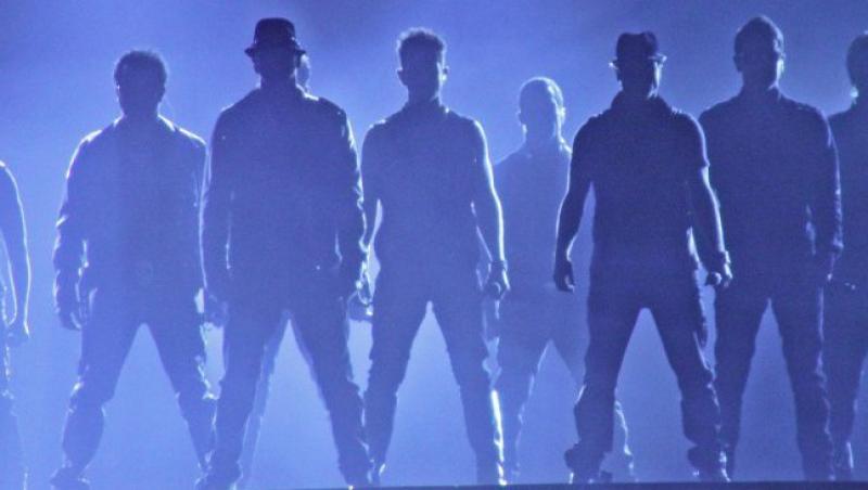 FOTO! Starurile anilor '90, Backstreet Boys si New Kids on the Block, au revenit pe scena