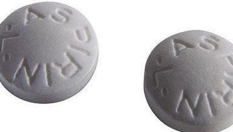 Aspirina reduce riscul de a muri de cancer de colon