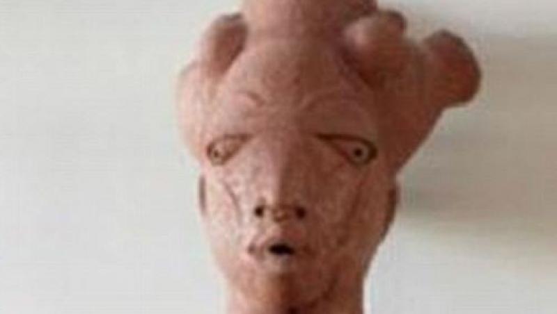 New York: Un fotograf a spart o sculptura veche de 2600 de ani