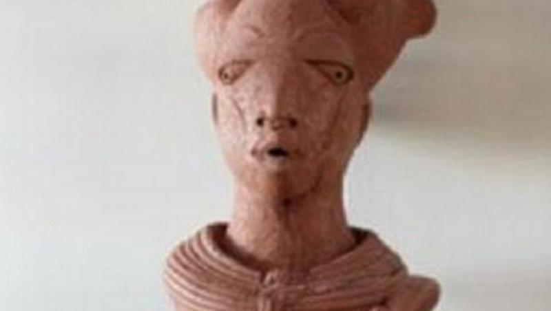 New York: Un fotograf a spart o sculptura veche de 2600 de ani