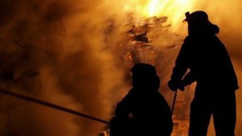 Rusia: 12 oameni au murit in urma unui incendiu izbucnit intr-o piata din Moscova