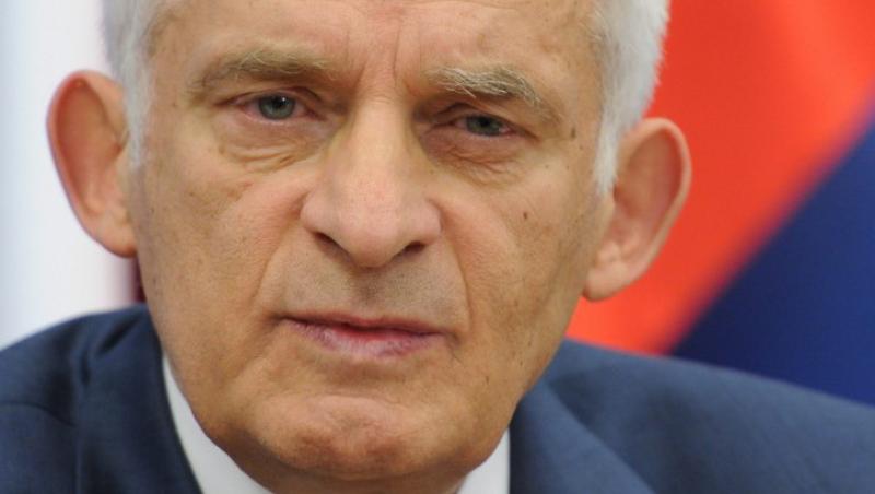 Fostul presedinte al Parlamentului European, Jerzy Buzek, internat in spital