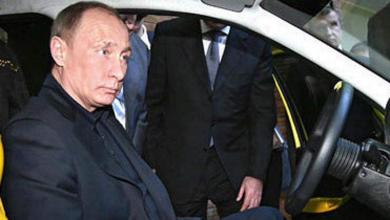 Putin le interzice demnitarilor rusi sa-si cumpere masini scumpe