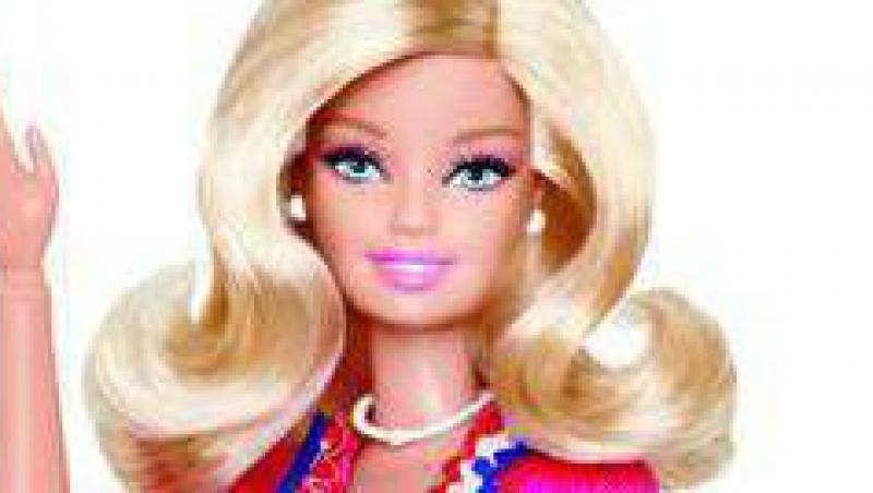 Papusa Barbie candideaza la presedintia SUA