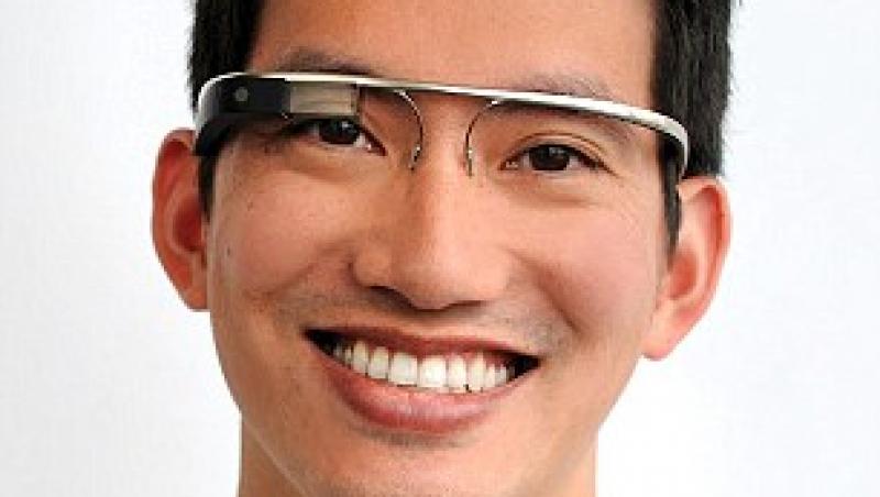 FOTO! Vezi cum arata si ce pot face ochelarii inteligenti Google!