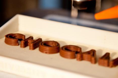 FOTO! A fost creata imprimanta 3D cu ciocolata!