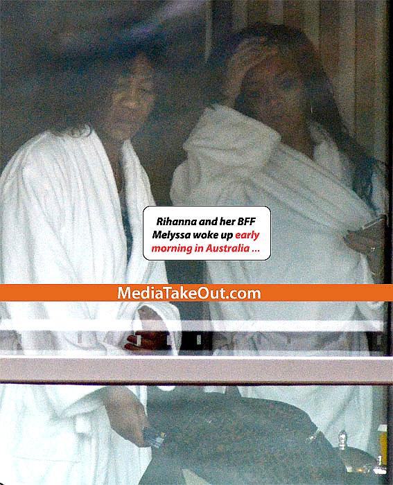 FOTO! Rihanna, BERE la micul dejun!