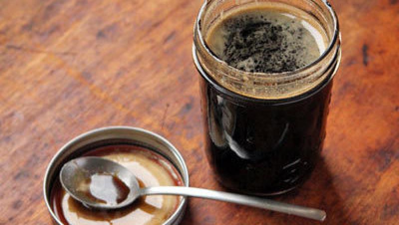 Rețeta: Cum poti prepara lichiorul de cafea