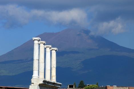 Italia: Vestigiile orasului Pompei, salvate de la disparitie