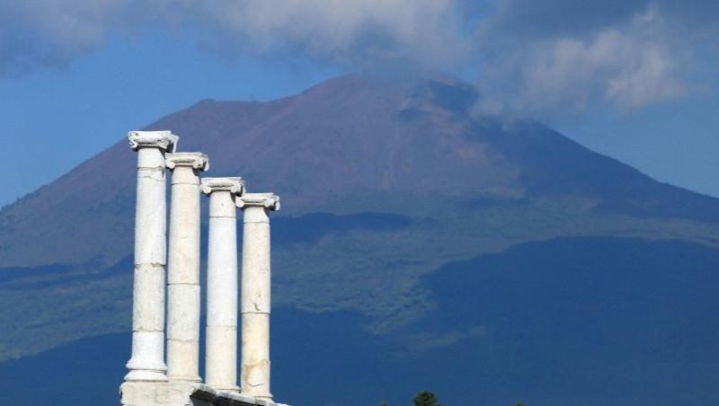 Italia: Vestigiile orasului Pompei, salvate de la disparitie