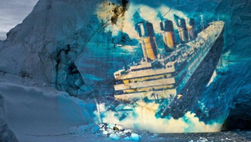 FOTO! Omagiu bizar pentru Titanic: Un artist a creat proiectii pe un iceberg