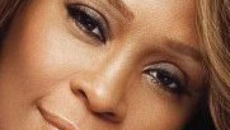 Whitney Houston, ingropata in beton