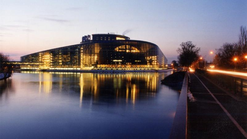 Vezi cat costa intretinerea Parlamentului European de la Strasbourg!