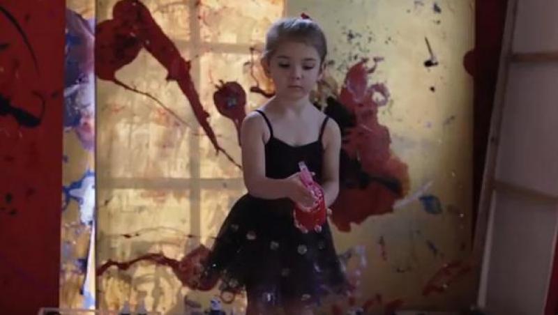 VIDEO! La doar 5 ani este cea mai tanara pictorita profesionista din lume