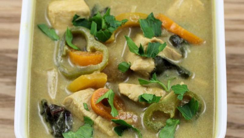 Reteta: Green Curry Soup