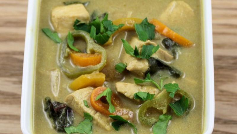 Reteta: Green Curry Soup