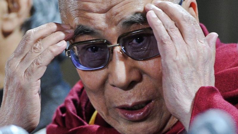 VIDEO! Dalai Lama se crede tinta unei tentative de asasinat