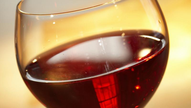 Sticla de vin din 1774, vanduta cu 38.000 de euro