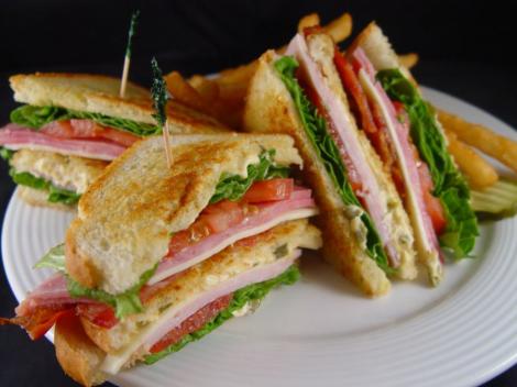 Mic dejun: Rețeta Sandwich club