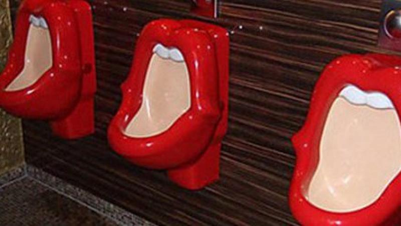 FOTO! Cele mai amuzante toalete din lume!