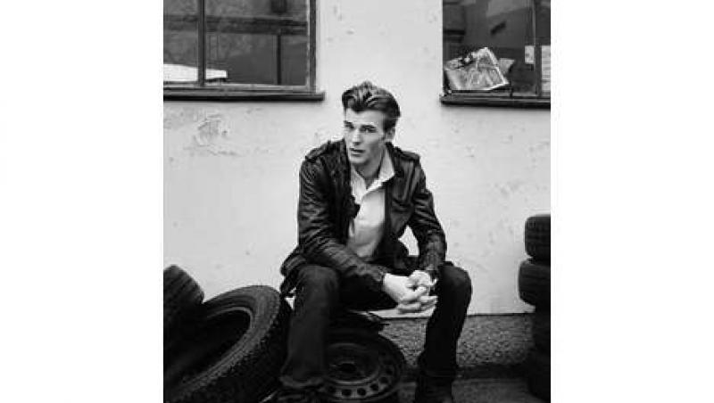 FOTO! 20 de outfit-uri inspirate de stilul lui James Dean