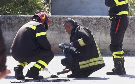 UPDATE! Atentat in Italia: doua eleve moarte si 6 raniti