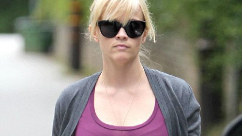 FOTO! Reese Witherspoon e din nou insarcinata