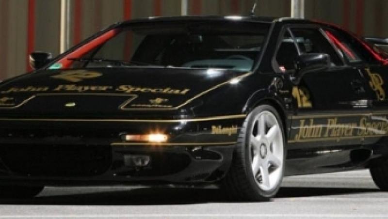 Lotus Esprit 350 by Cam Shaft, in memoria lui Ayrton Senna