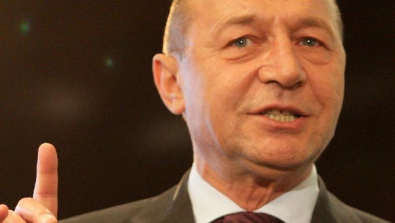 Basescu catre romanii din SUA: Romania nu poate oferi un nivel de trai ca aici